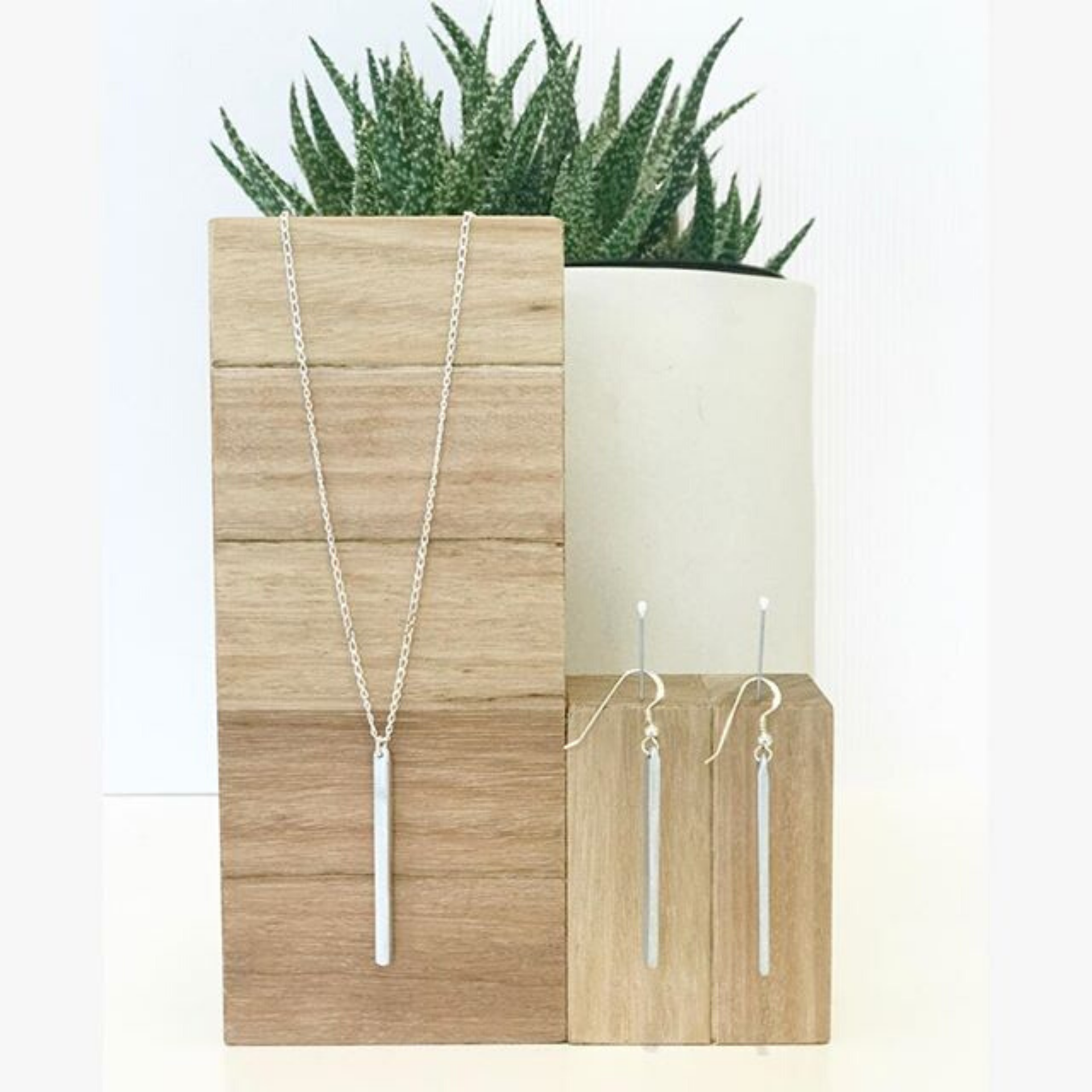 LOVEbomb Classic - Thin Drop Necklace - Image 4