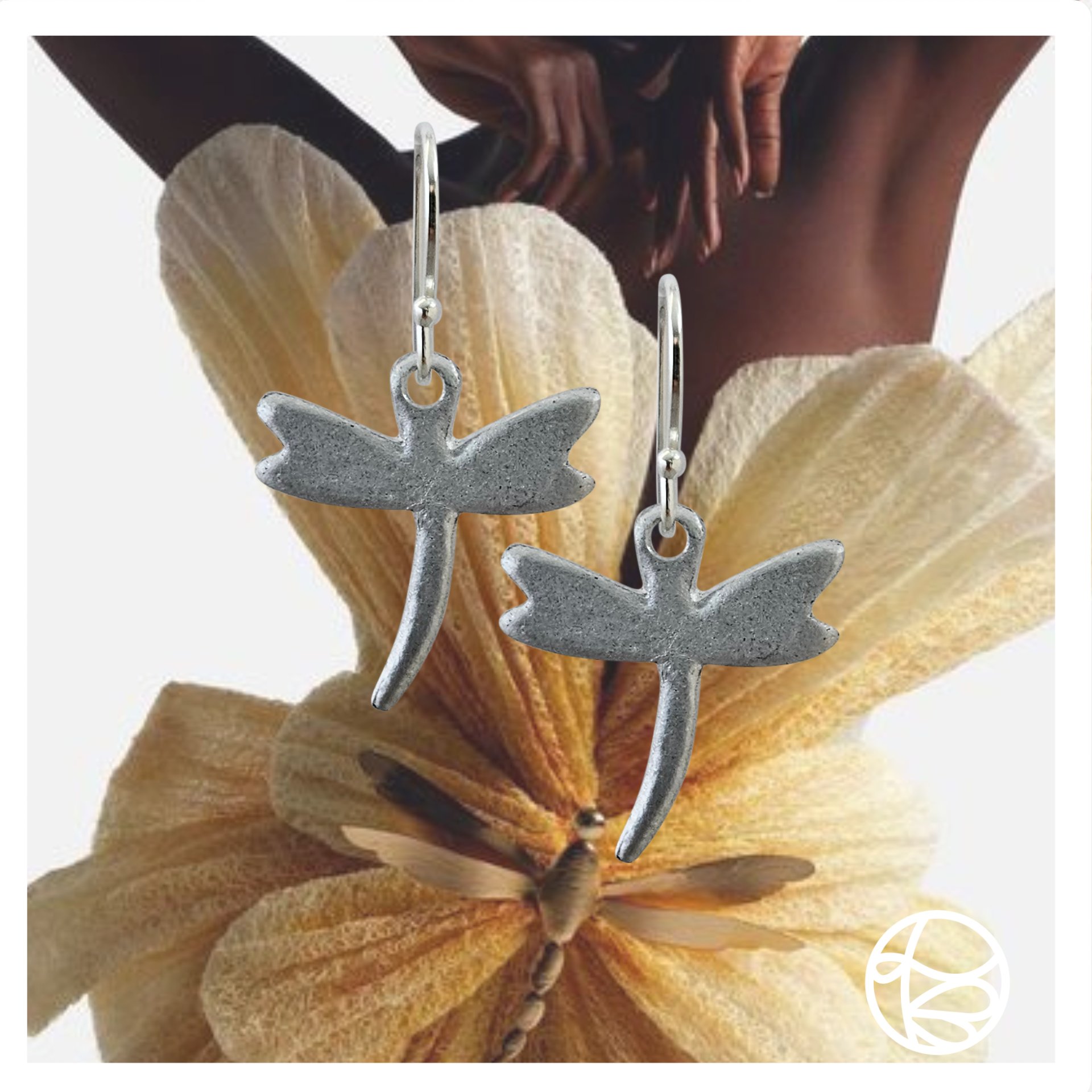 LOVEbomb Dragonfly Earrings - Image 4