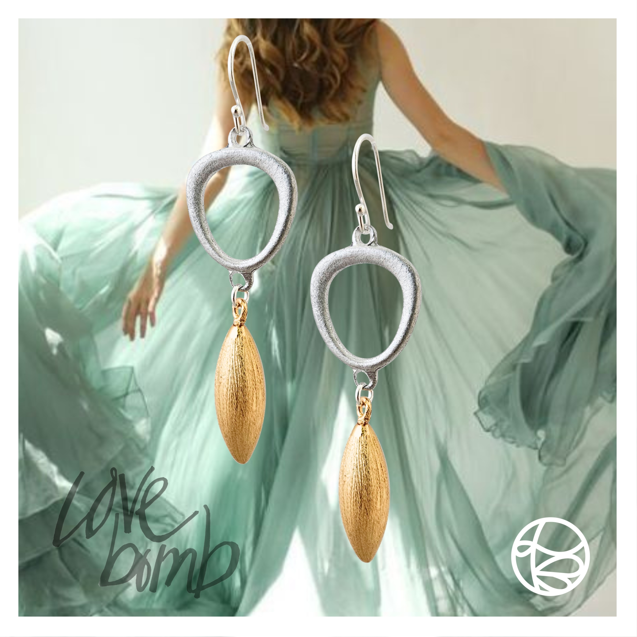 LOVEbomb Gold & Oval earrings - Image 4